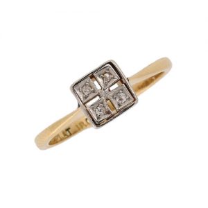 Art Deco Pretty Square Shaped Diamond Cluster Ring